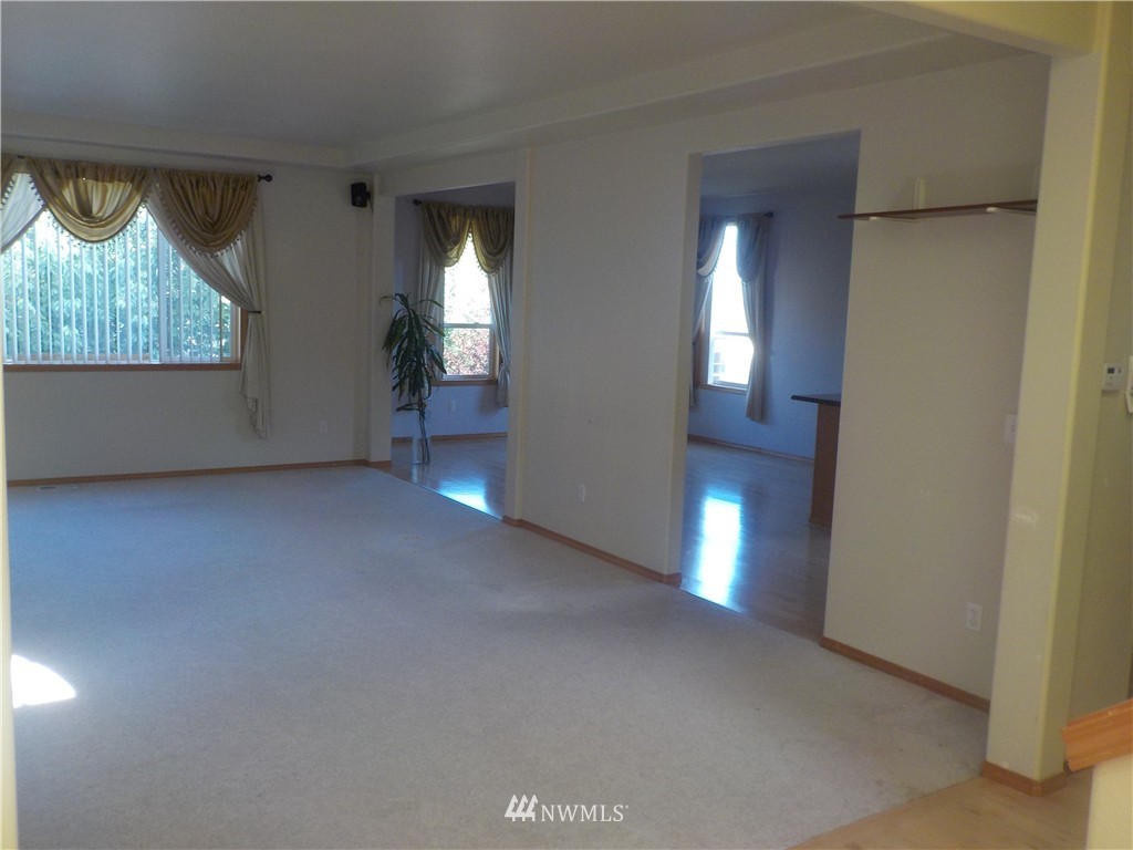 352 Thomas Avenue Southwest Renton, WA 98057 - Photo 15 of 15