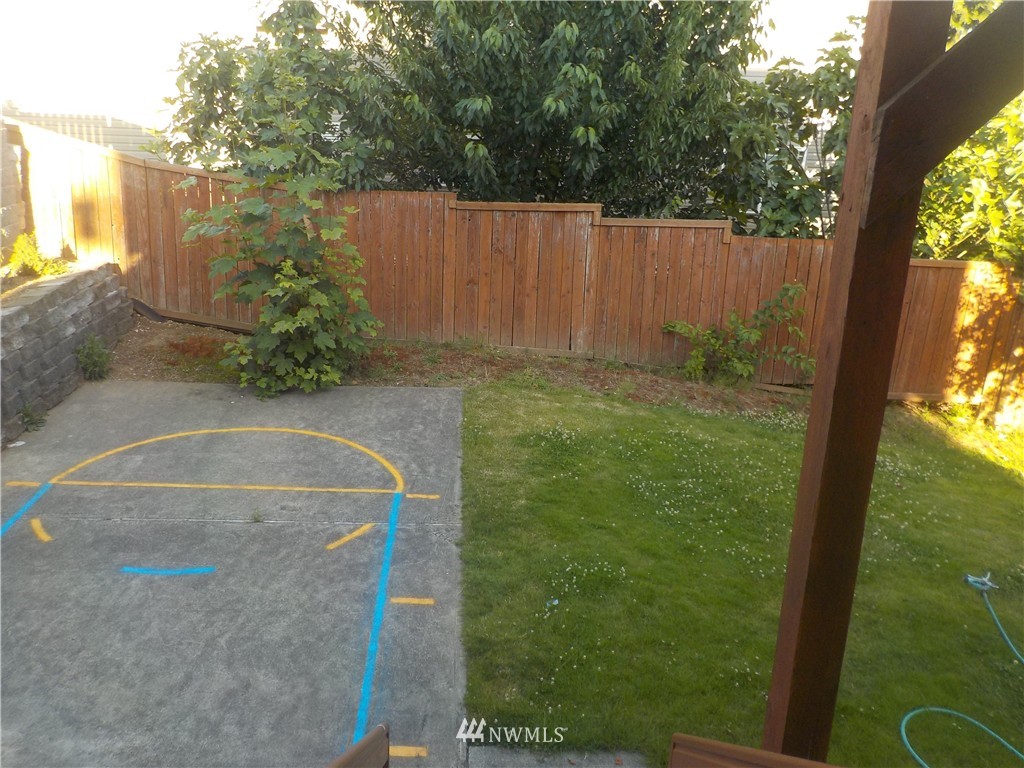 352 Thomas Avenue Southwest Renton, WA 98057 - Photo 9 of 15