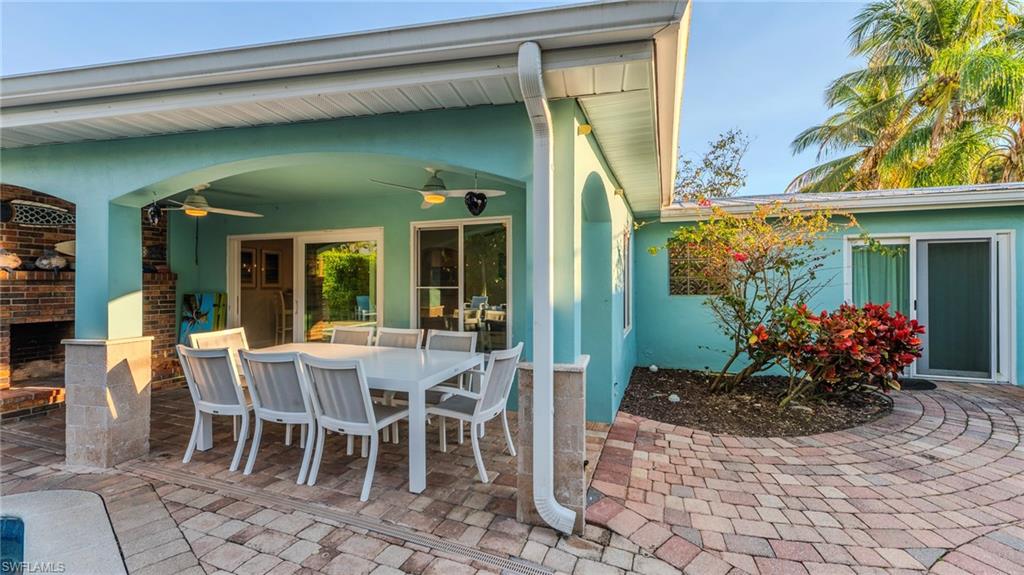 1385 Wisconsin Drive Naples, FL 34103 - Photo 29 of 43