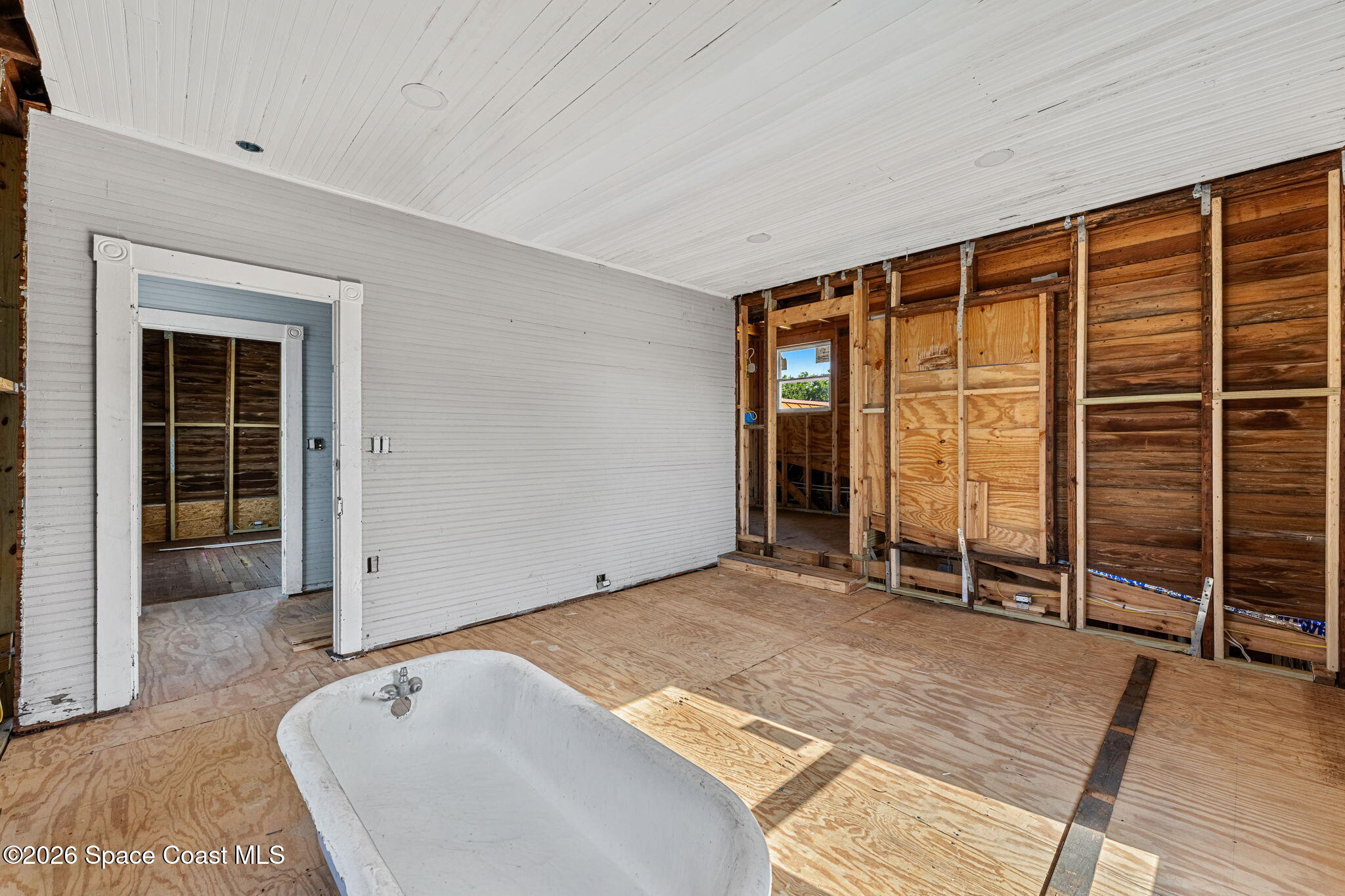 116 Center Street Cocoa, FL 32922 - Photo 28 of 53 upstairs 2