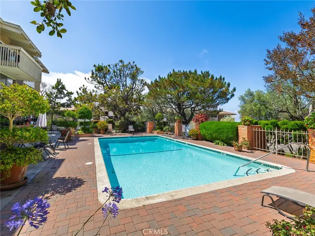 $795,600 | 6526 Ocean Crest Drive, Rancho Palos Verdes, CA 90275