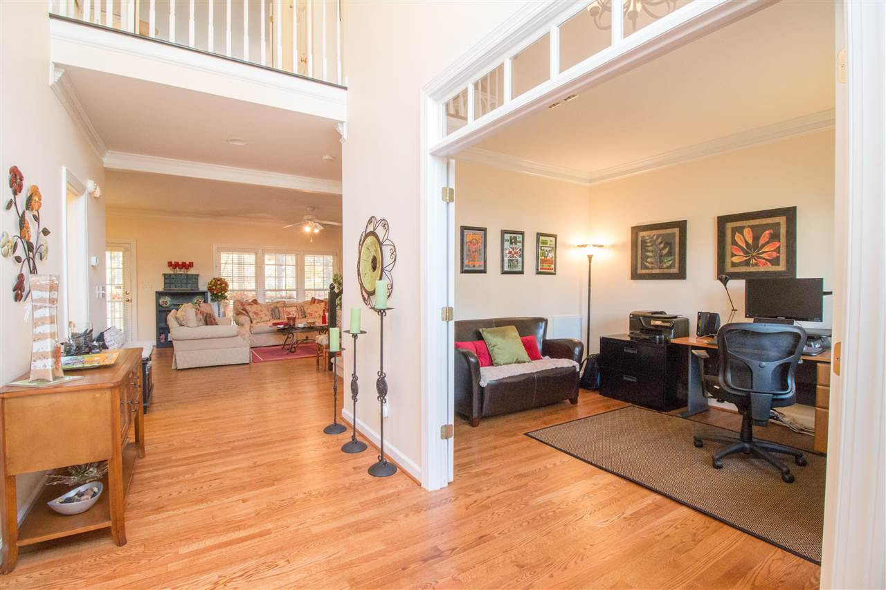 8404 Aptos Court Raleigh, NC 27613 - Photo 14 of 16 Foyer
