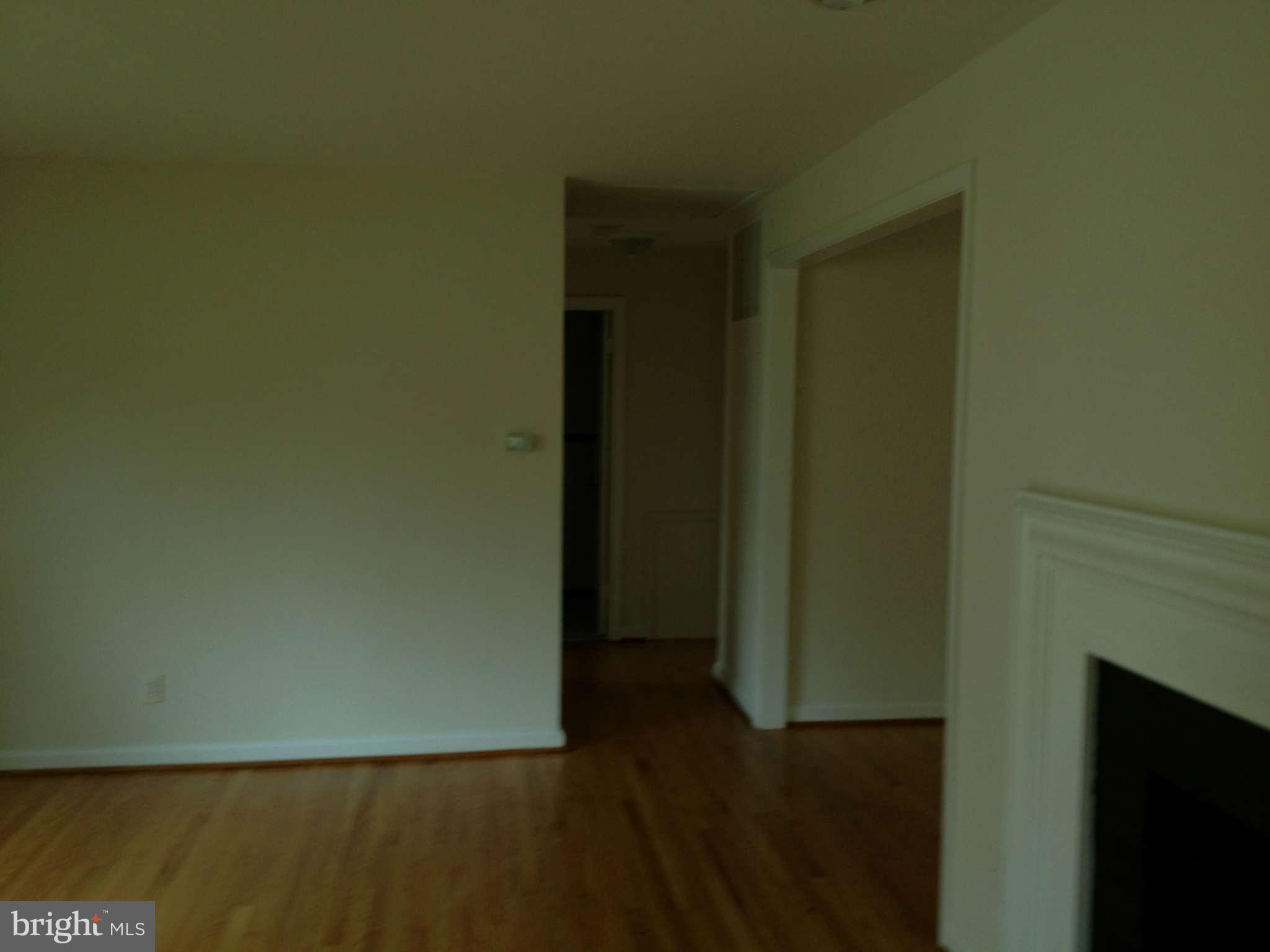 8112 Bainbridge Road Alexandria, VA 22308 - Photo 6 of 29 Living Room