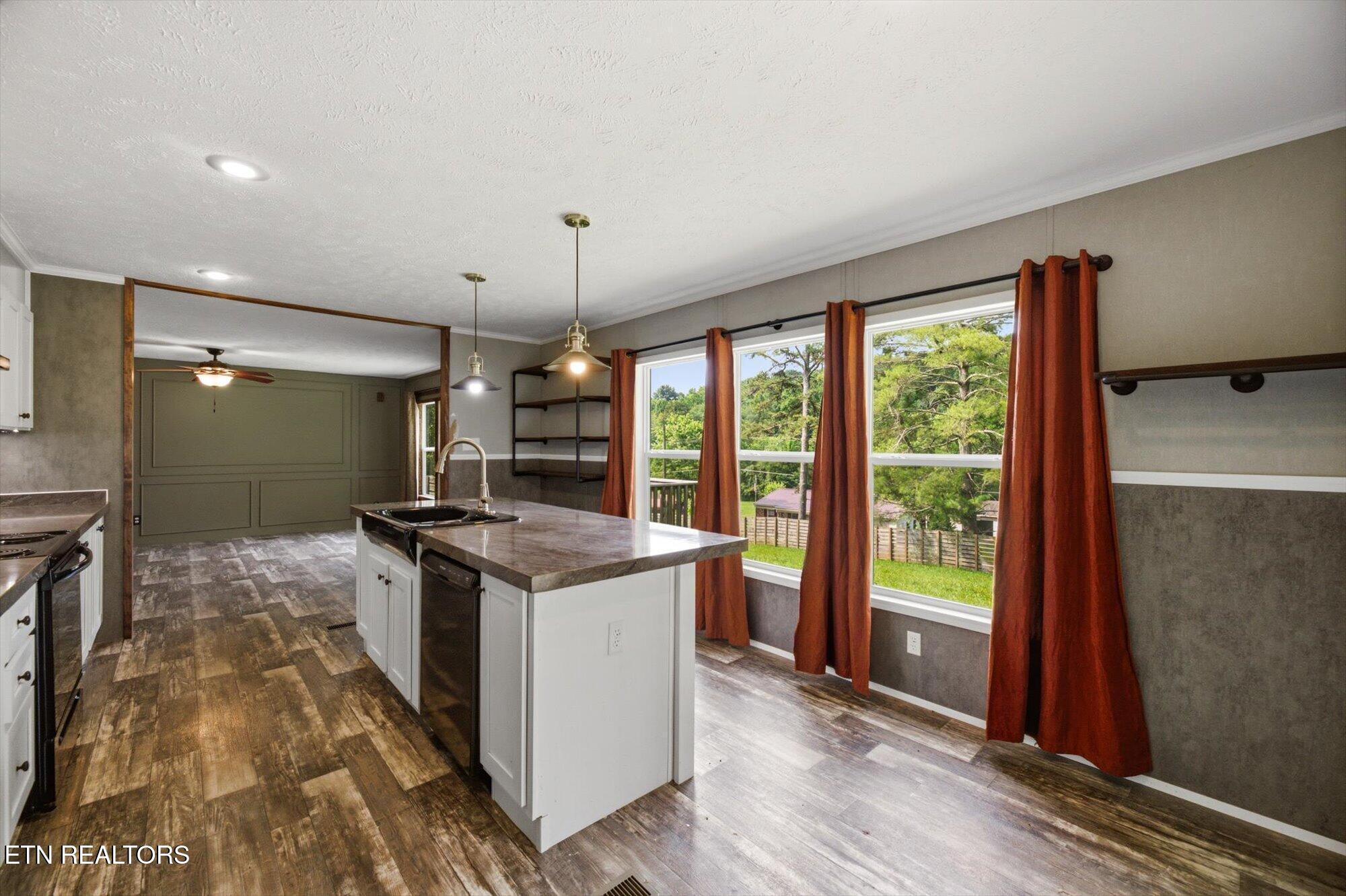 17735 Vonore Road Loudon, TN 37774 - Photo 10 of 31 10-17735-Vonore-Rd-Loudon-TN-10