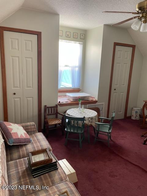 4350 Hall And Boree Road Middleburg, FL 32068 - Photo 16 of 25 4350 hall boree up bed 2