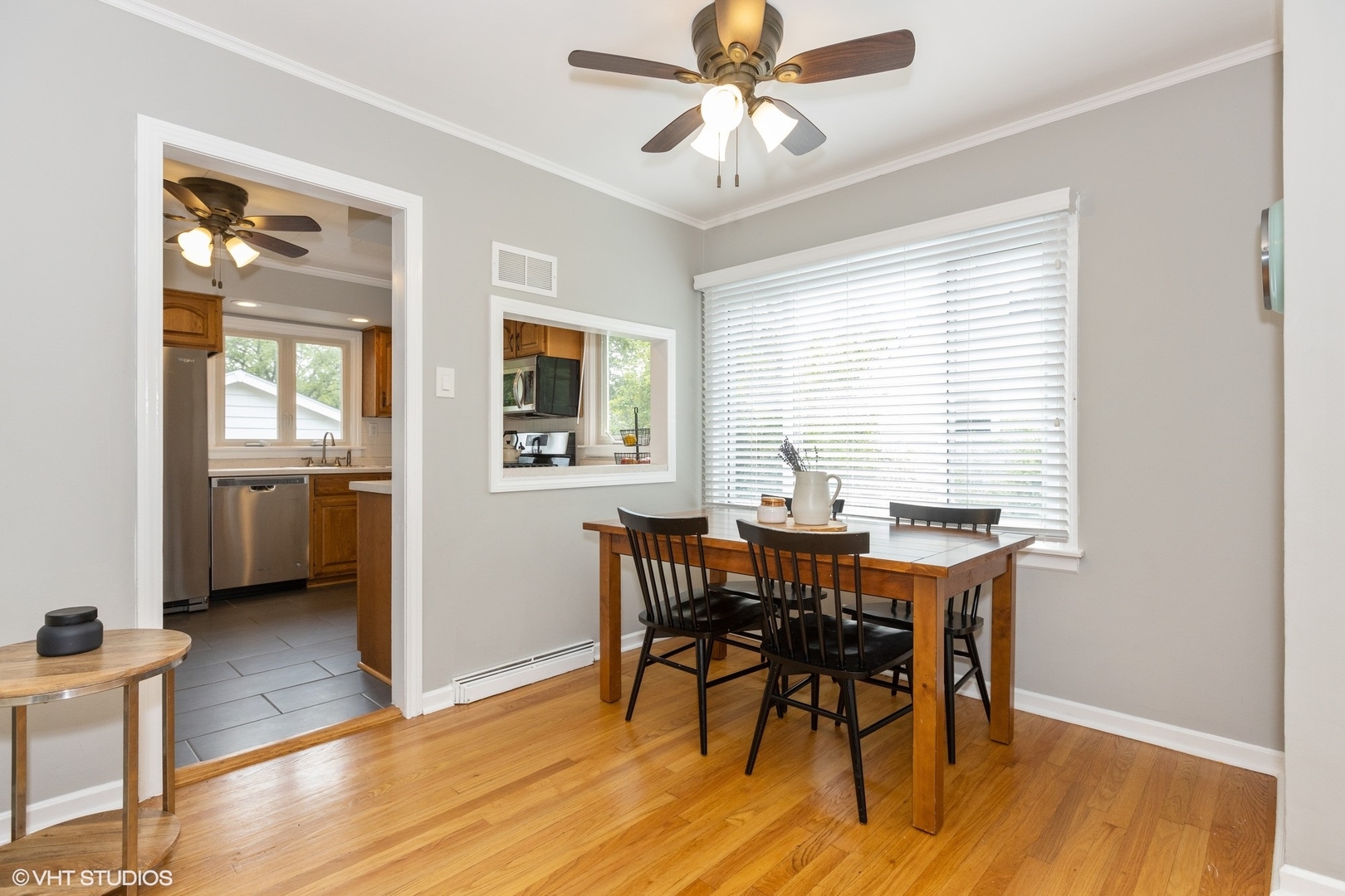 663 Rochelle Terrace Lombard, IL 60148 - Photo 3 of 16
