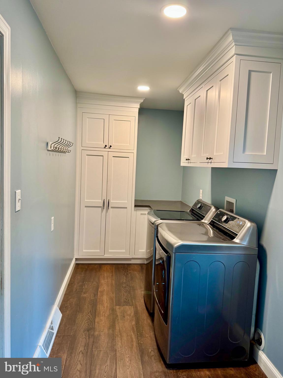830 Pinehurst Road York, PA 17402 - Photo 8 of 11 Gallery Image 8