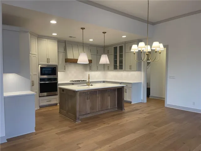 $630,500 | 15372 West 161st Court, Olathe, KS 66062