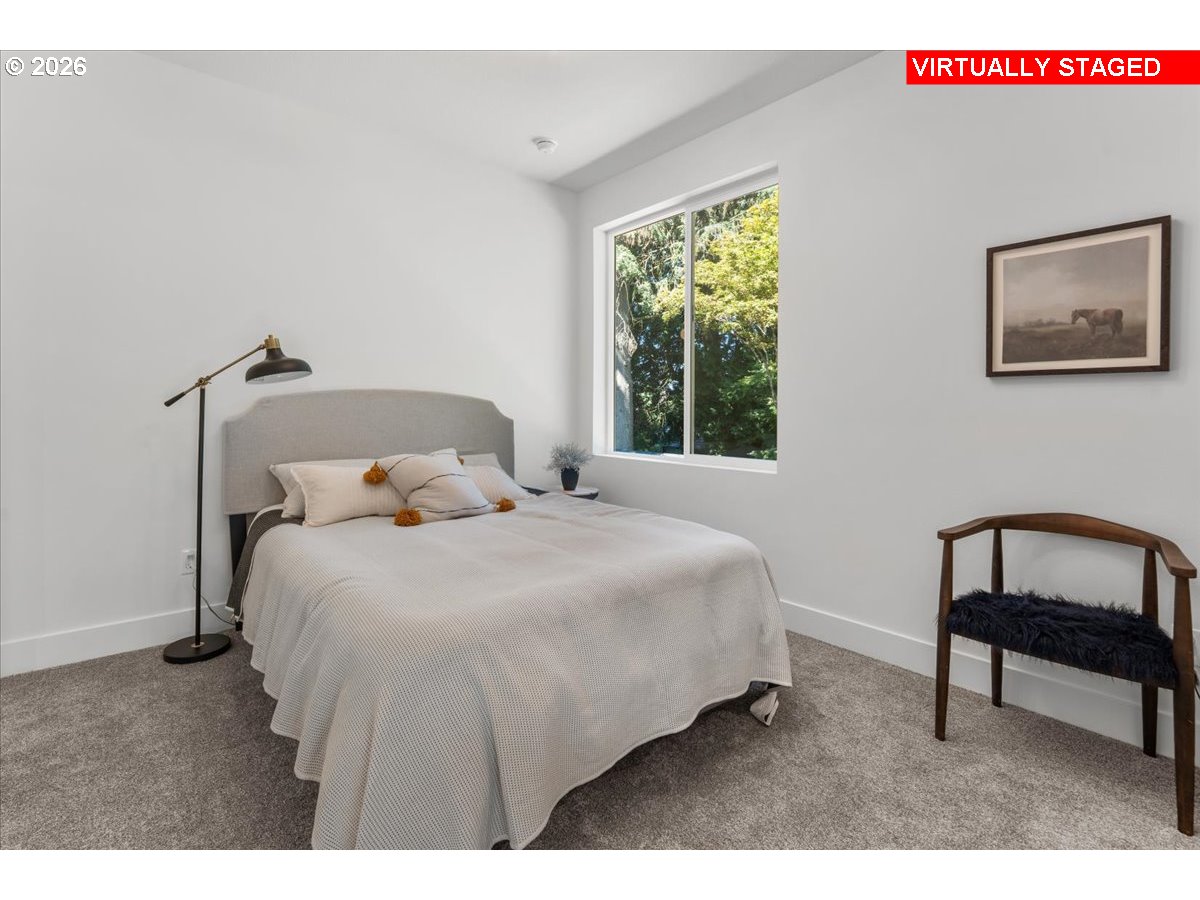 5041 Southeast King Road Milwaukie, OR 97222 - Photo 6 of 6