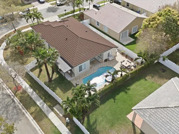 $6,500 | 14205 Northwest 21st Street, Pembroke Pines, FL 33028