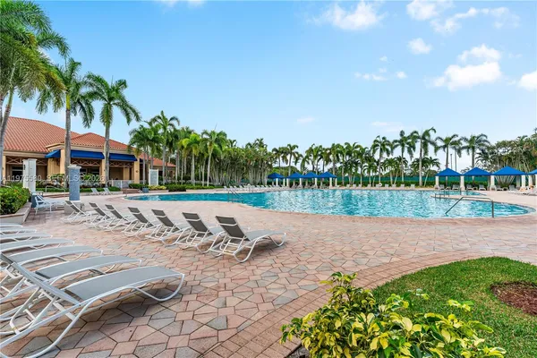$6,500 | 14205 Northwest 21st Street, Pembroke Pines, FL 33028