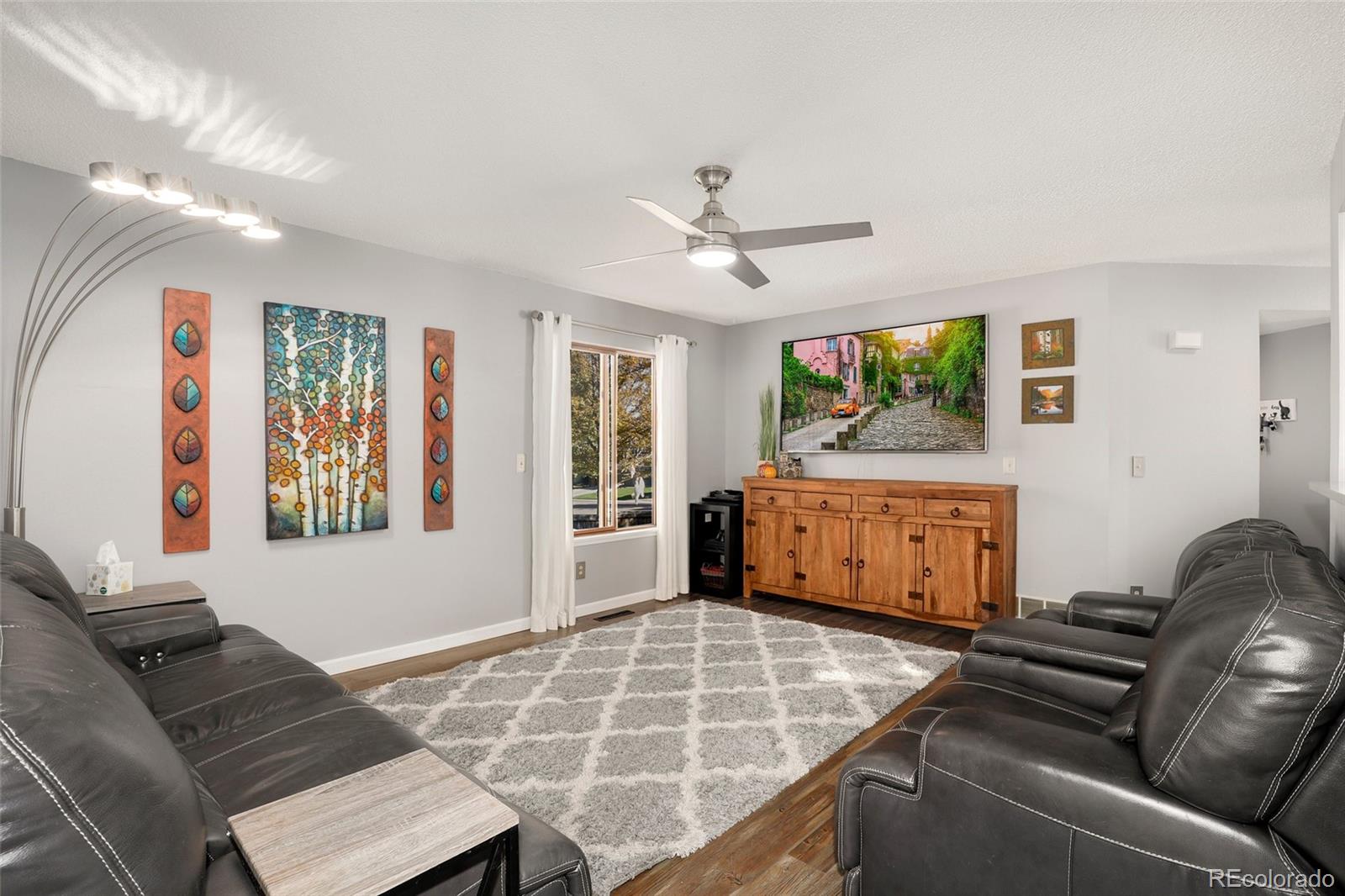 9315 Windsor Way Highlands Ranch, CO 80126 - Photo 14 of 35 Gallery Image 14