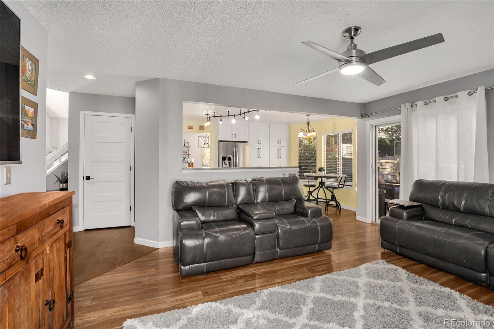 9315 Windsor Way Highlands Ranch, CO 80126 - Photo 16 of 35 Gallery Image 16