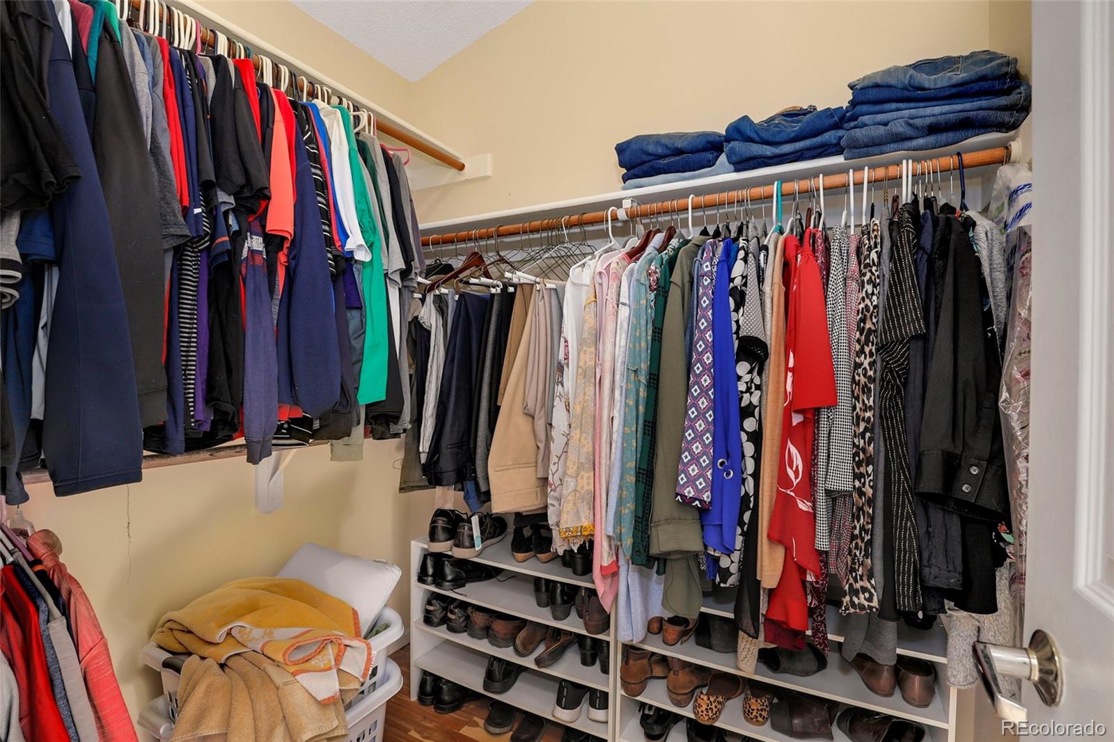 9315 Windsor Way Highlands Ranch, CO 80126 - Photo 23 of 35 Gallery Image 23