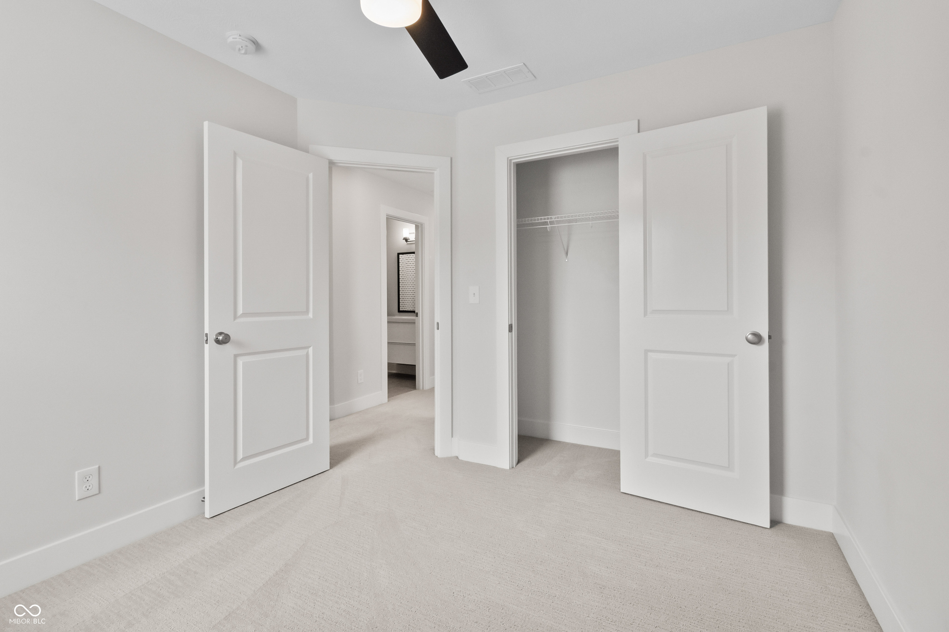 1655 Sheldon Street Indianapolis, IN 46218 - Photo 32 of 58