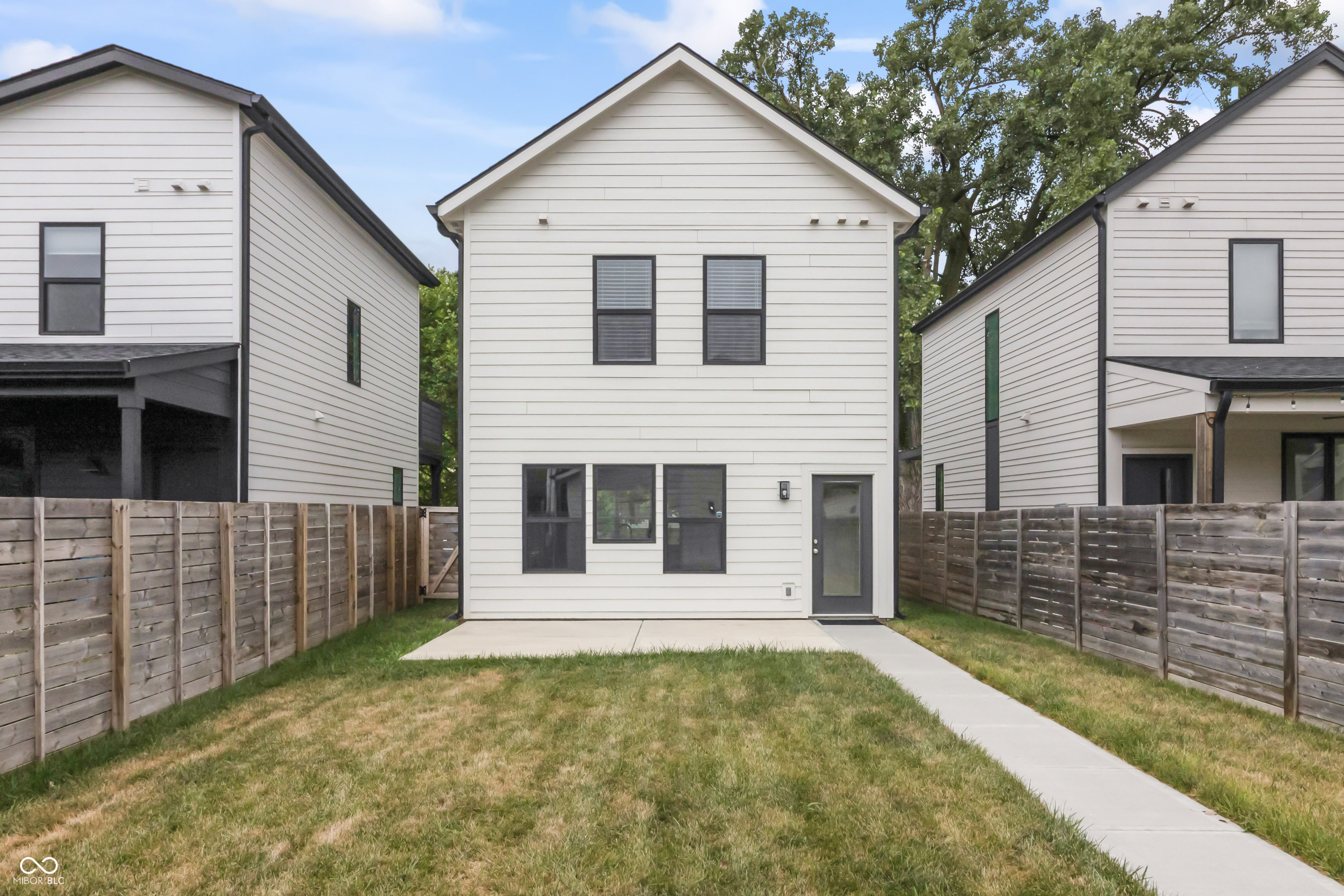 1655 Sheldon Street Indianapolis, IN 46218 - Photo 42 of 58