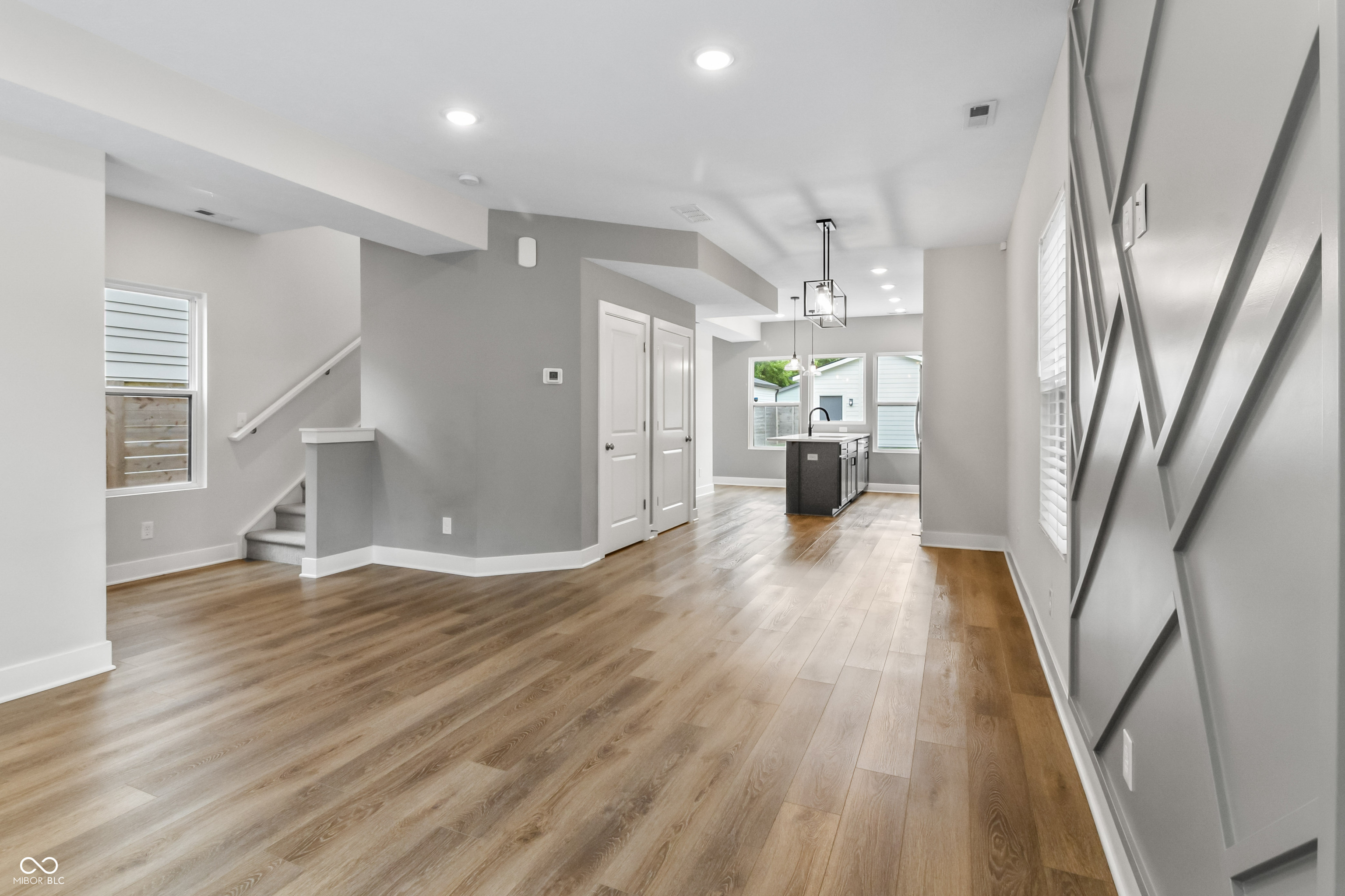 1655 Sheldon Street Indianapolis, IN 46218 - Photo 9 of 58