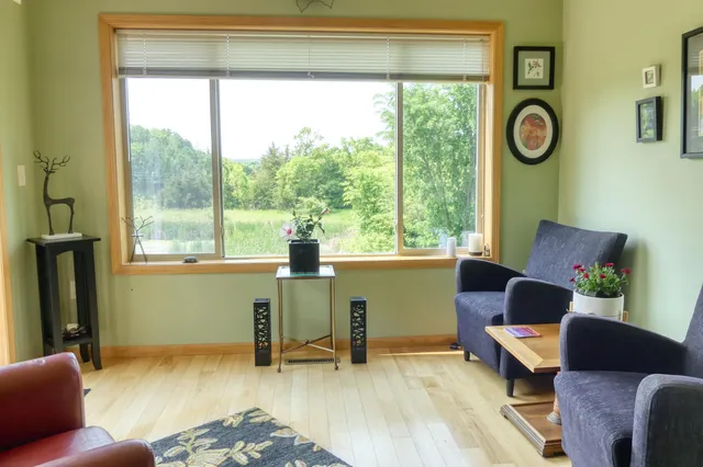 $325,000 | 735 Highview Court, St. Croix Falls, WI 54024