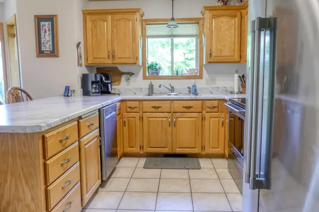 $325,000 | 735 Highview Court, St. Croix Falls, WI 54024