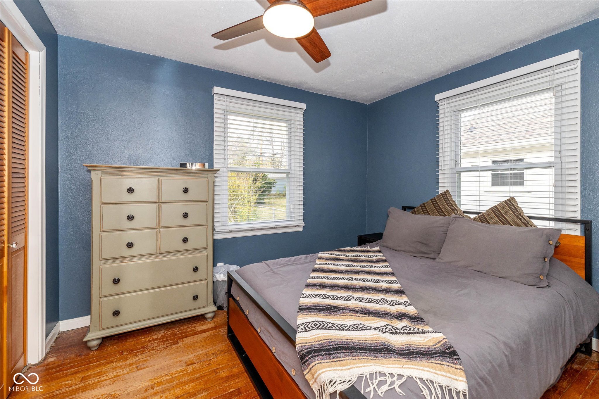 6712 Evanston Avenue Indianapolis, IN 46220 - Photo 9 of 22 Gallery Image 9