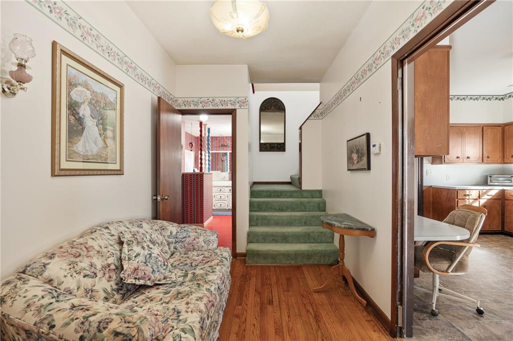 4211 Cunningham Road Southeast St. Joseph, MO 64507 - Photo 19 of 59