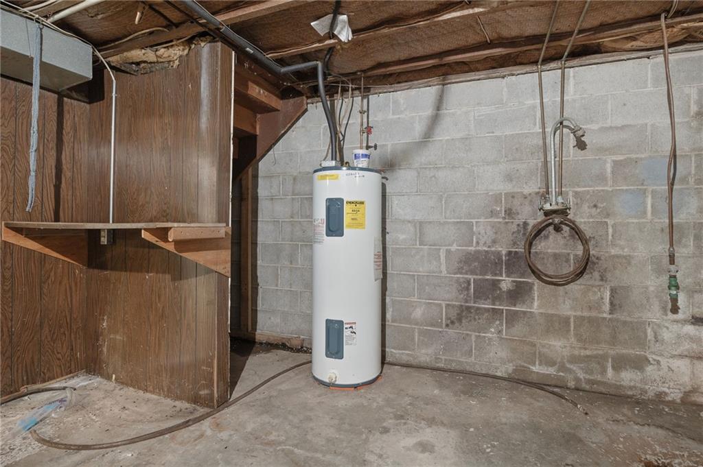 4211 Cunningham Road Southeast St. Joseph, MO 64507 - Photo 28 of 59