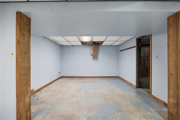 $515,000 | 4211 Cunningham Road Southeast, St. Joseph, MO 64507