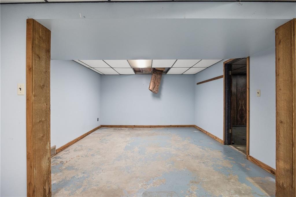 4211 Cunningham Road Southeast St. Joseph, MO 64507 - Photo 39 of 59