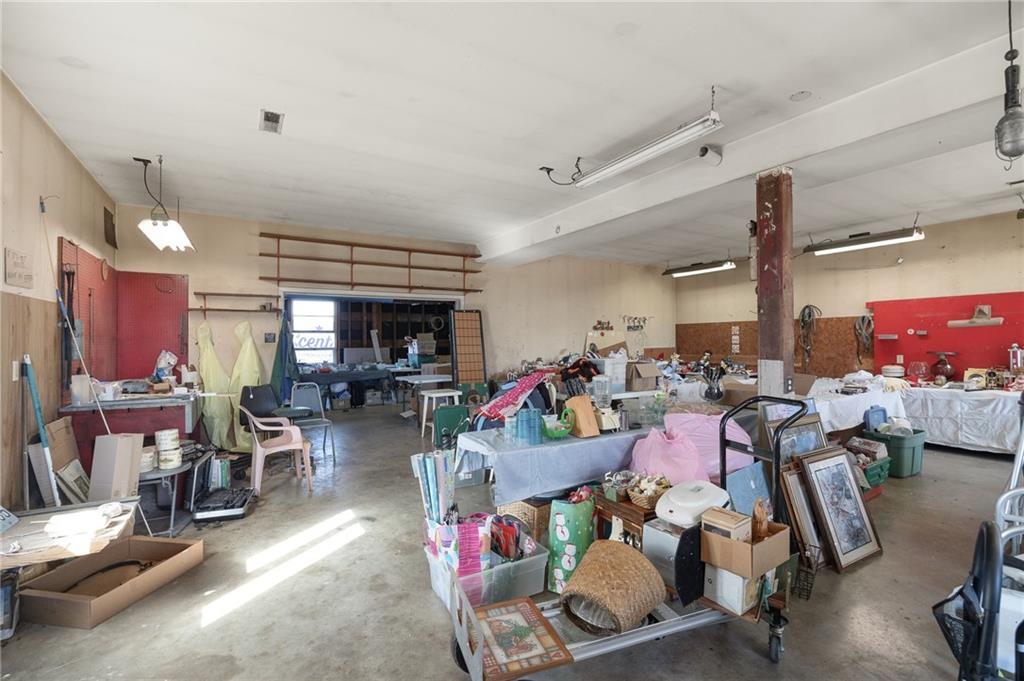 4211 Cunningham Road Southeast St. Joseph, MO 64507 - Photo 41 of 59