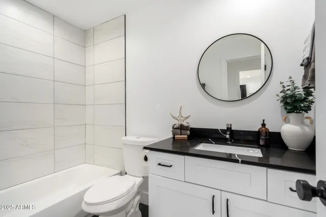 $2,500 | 3426 East University Drive, Unit 103, Mesa, AZ 85213