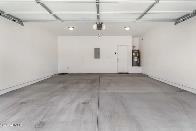 $2,500 | 3426 East University Drive, Unit 103, Mesa, AZ 85213