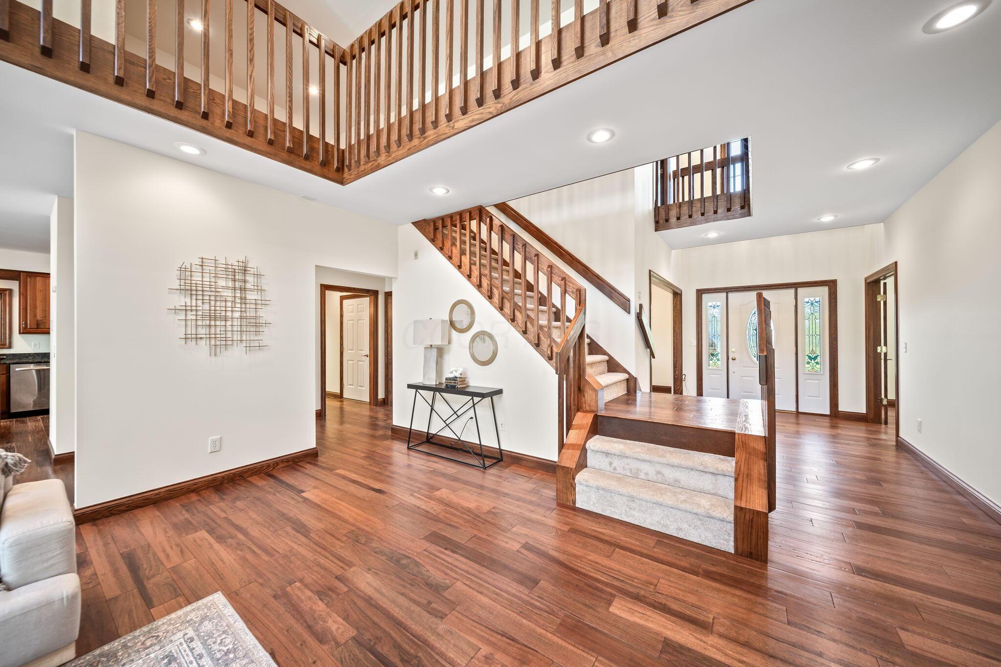 9426 Bennington Chapel Road Croton, OH 43013 - Photo 22 of 127 Entry/Stairway