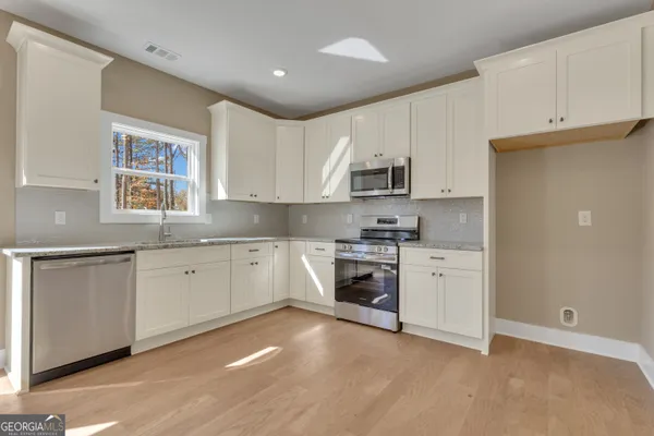 $599,900 | 170 Liberty Drive, Fayetteville, GA 30214