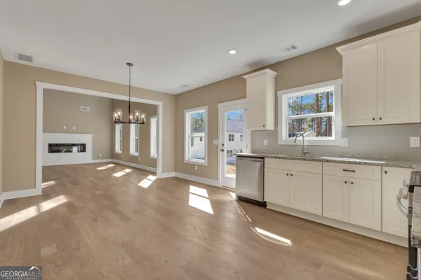 $599,900 | 170 Liberty Drive, Fayetteville, GA 30214