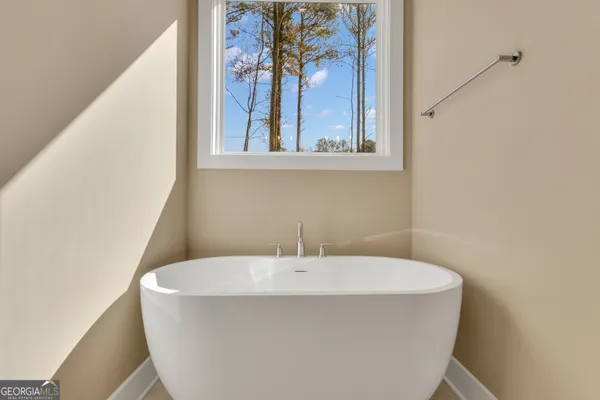 $599,900 | 170 Liberty Drive, Fayetteville, GA 30214