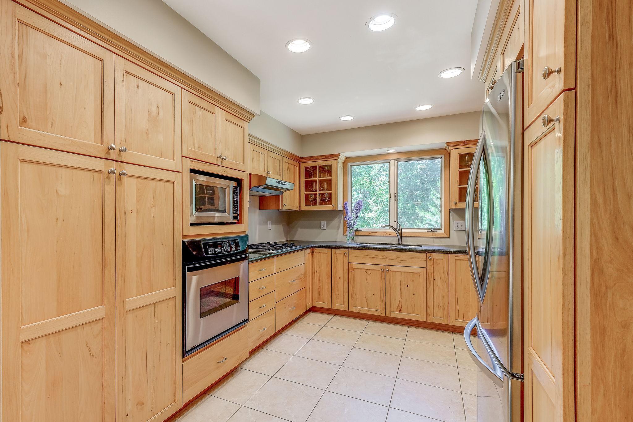 8109 Spring Valley Road Waconia, MN 55387 - Photo 11 of 37 Gallery Image 11