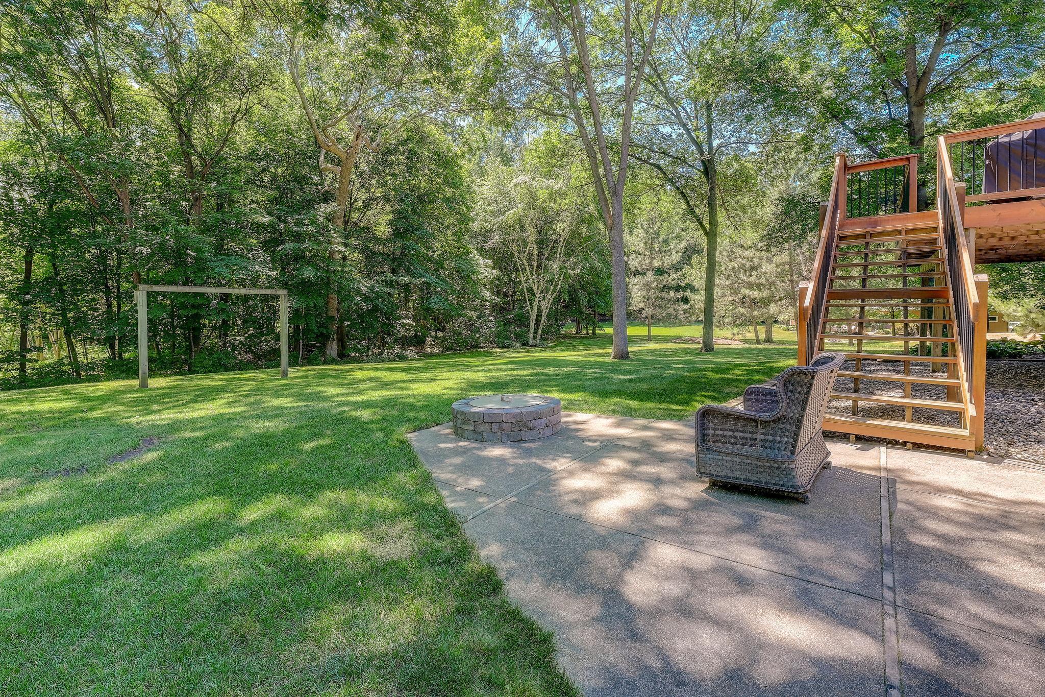 8109 Spring Valley Road Waconia, MN 55387 - Photo 29 of 37 Gallery Image 29
