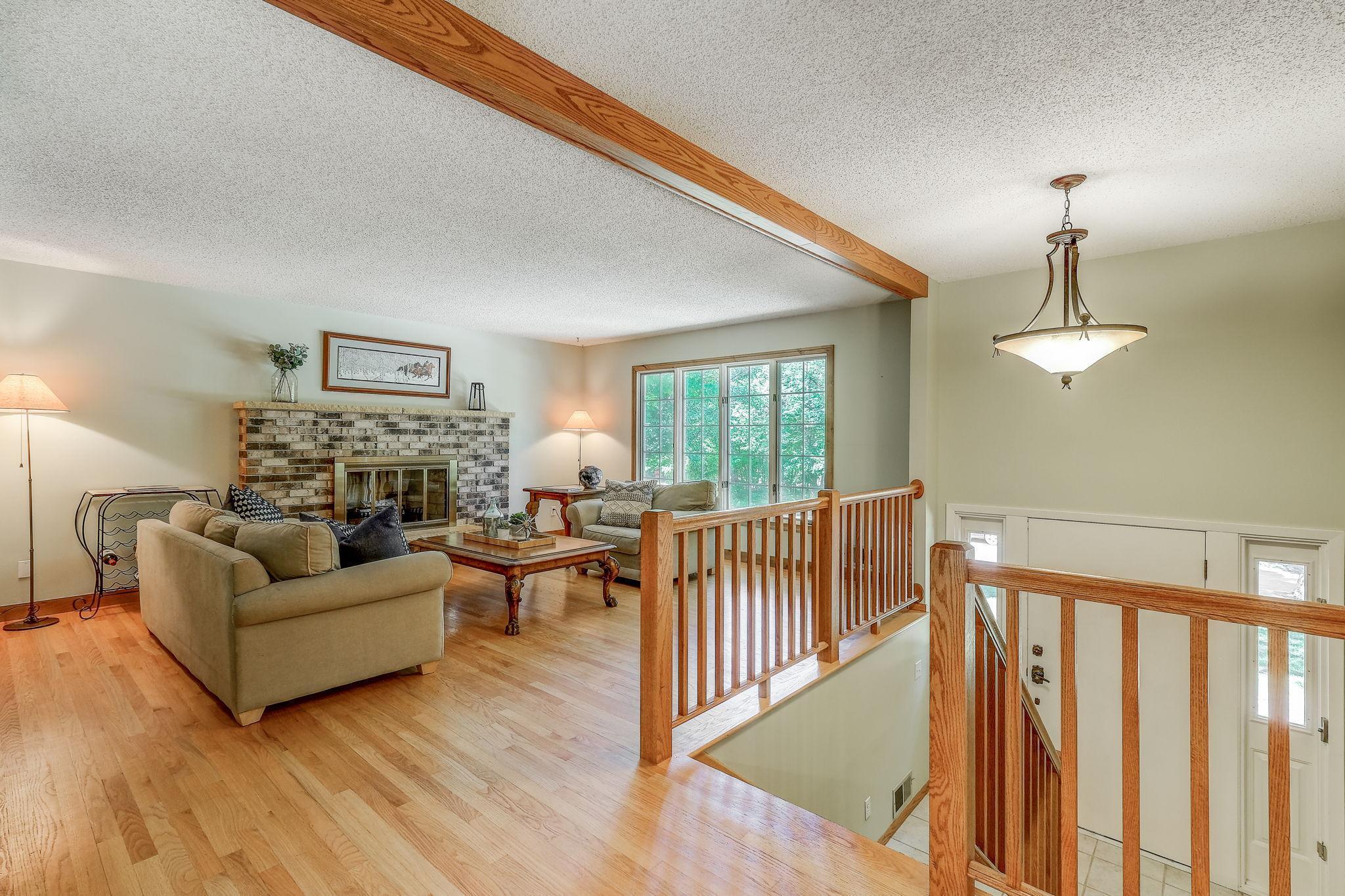 8109 Spring Valley Road Waconia, MN 55387 - Photo 4 of 37 Gallery Image 4