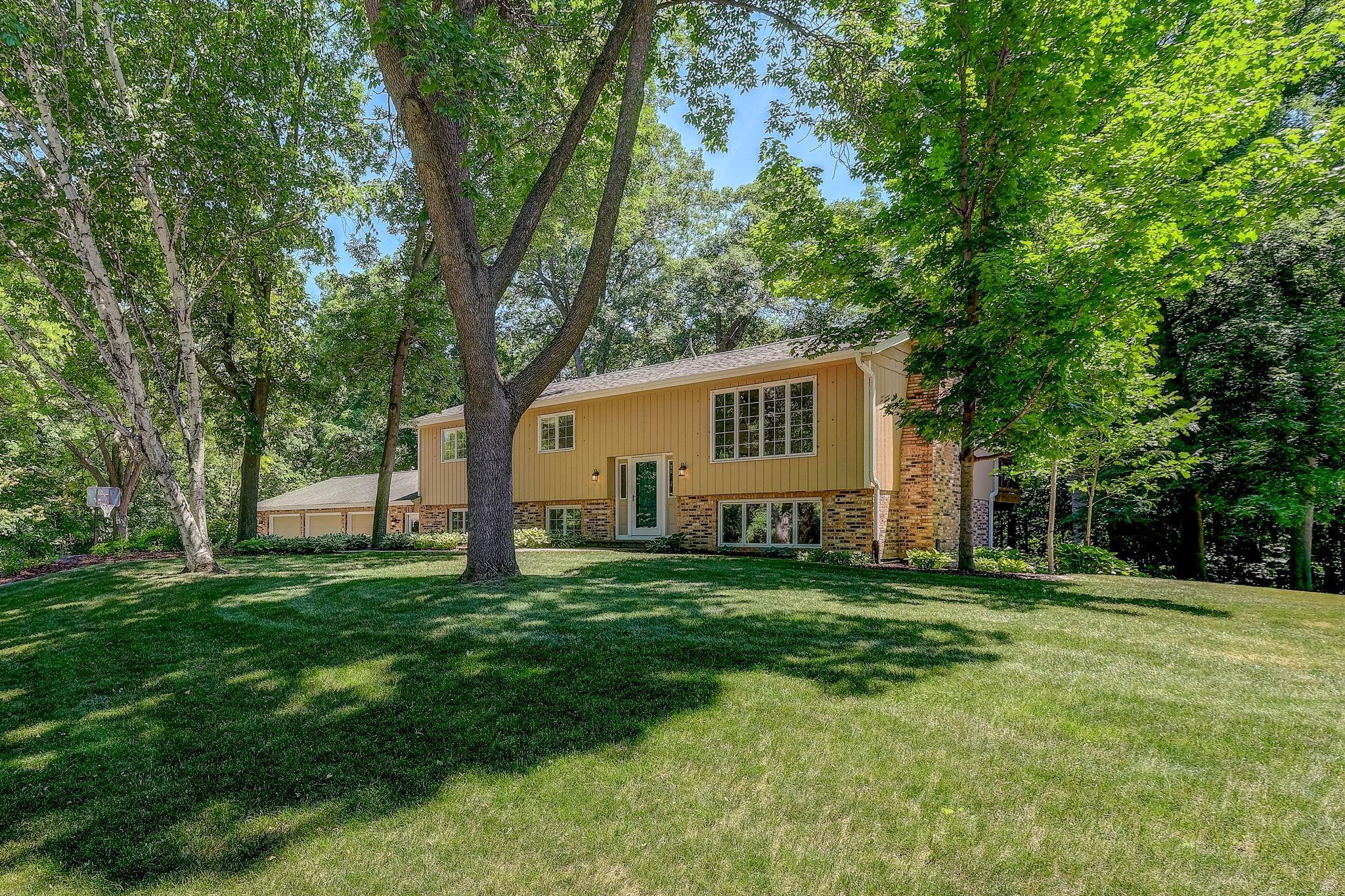 8109 Spring Valley Road Waconia, MN 55387 - Photo 35 of 37 Gallery Image 35