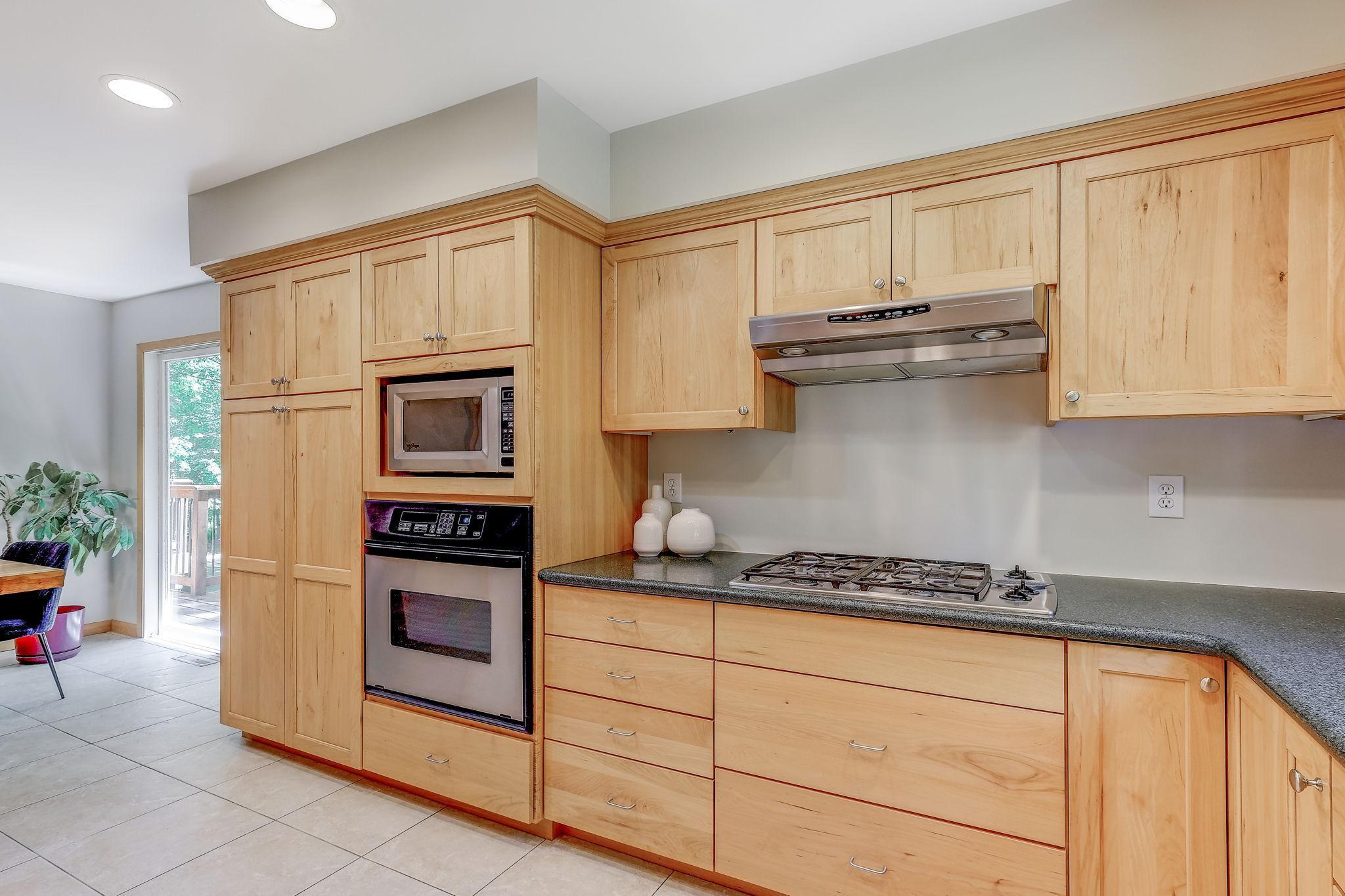 8109 Spring Valley Road Waconia, MN 55387 - Photo 10 of 37 Gallery Image 10