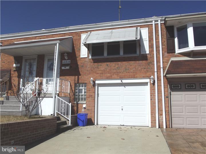 10816 Heflin Road Philadelphia, PA 19154 - Photo 2 of 14 Exterior Front