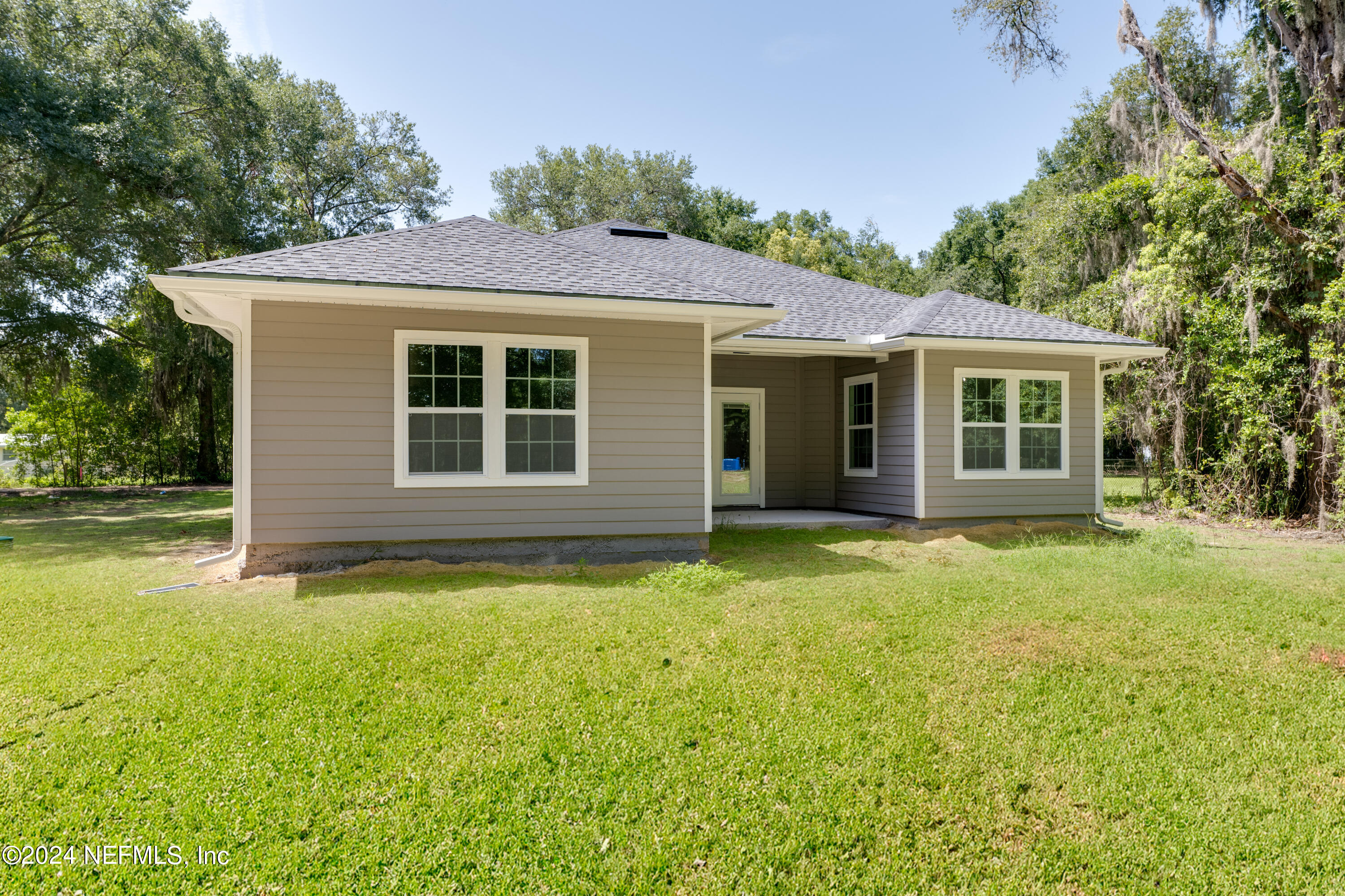 2022 Knowles Road Green Cove Springs, FL 32043 - Photo 27 of 30 2022KnowlesRdGreenCoveSpringsFL-27