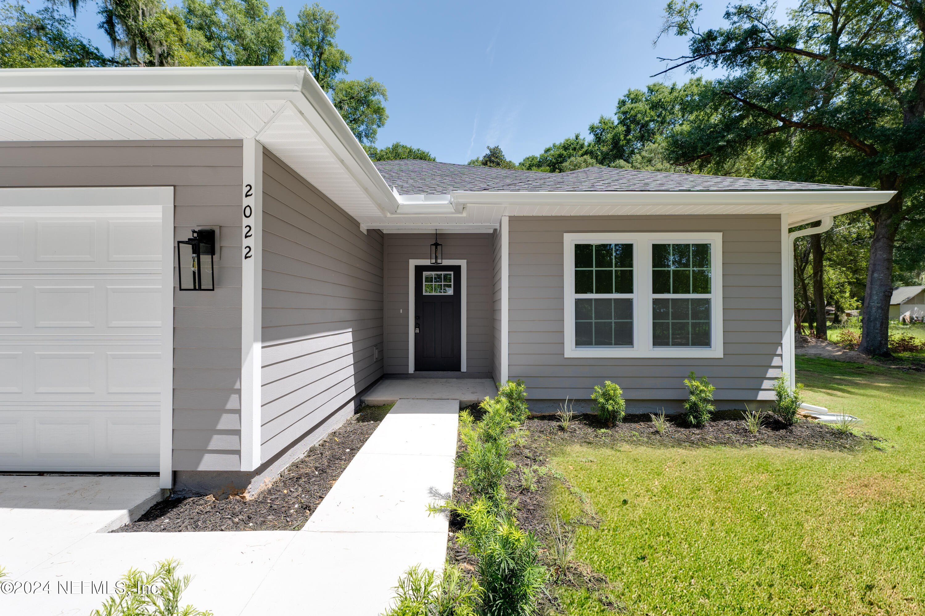 2022 Knowles Road Green Cove Springs, FL 32043 - Photo 3 of 30 2022KnowlesRdGreenCoveSpringsFL-24