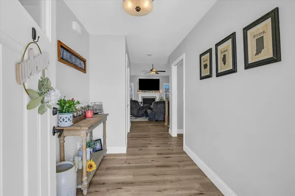 $500,000 | 1709 Littlefield Lane, Mahomet, IL 61853