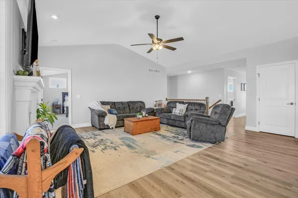 $500,000 | 1709 Littlefield Lane, Mahomet, IL 61853