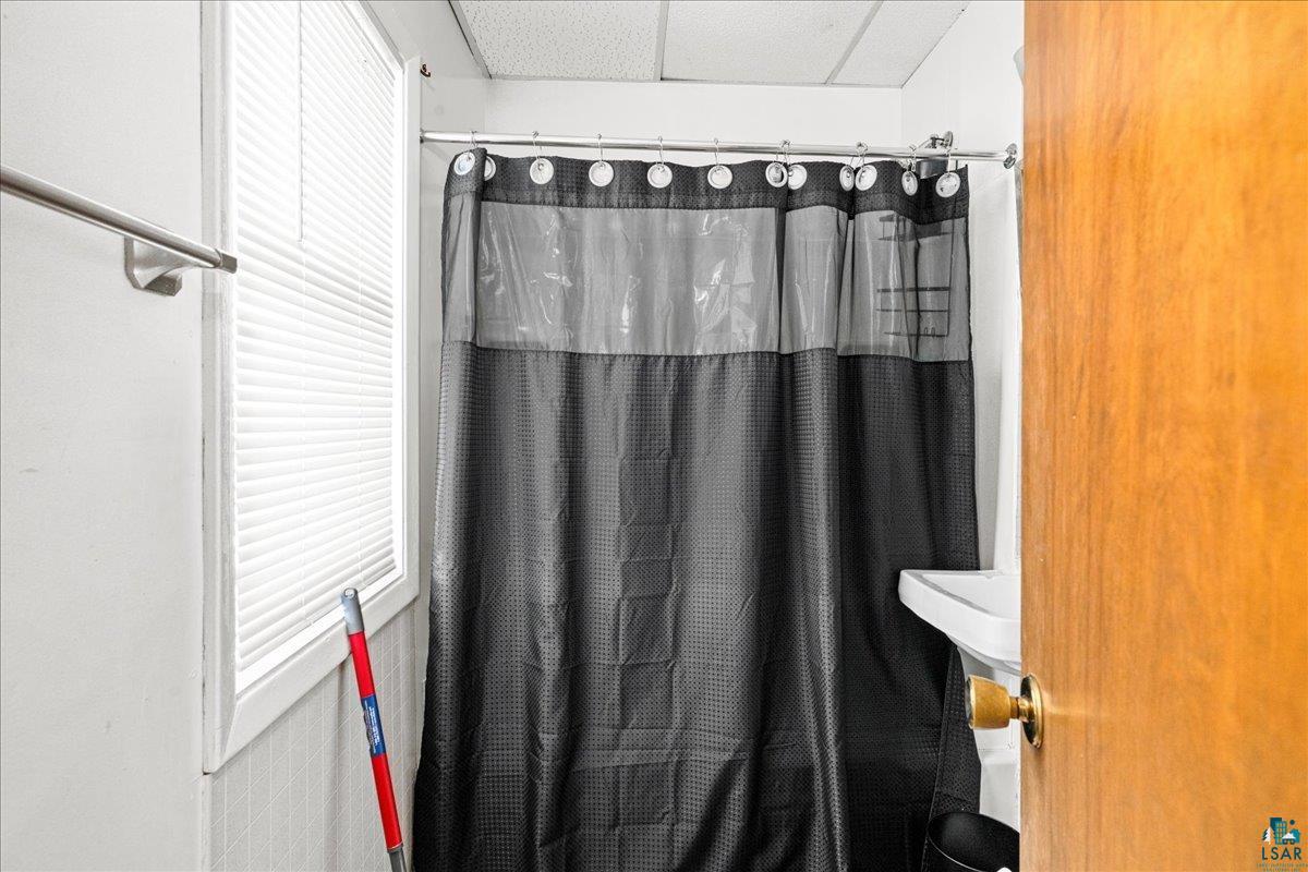 1828 London Road Duluth, MN 55812 - Photo 18 of 23 Gallery Image 18