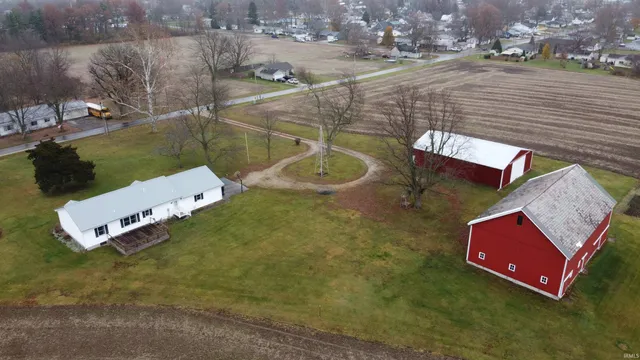 $325,000 | 570 Winchester Road, Geneva, IN 46740