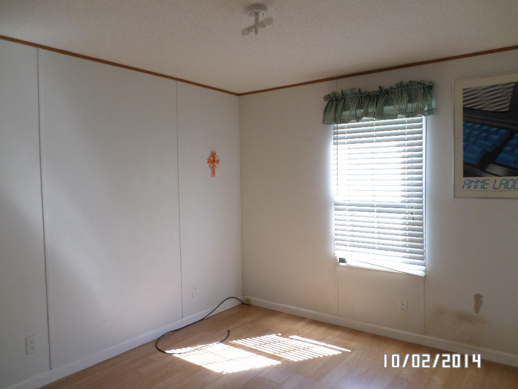 405 Barker Road New Tazewell, TN 37825 - Photo 18 of 22 bed 4