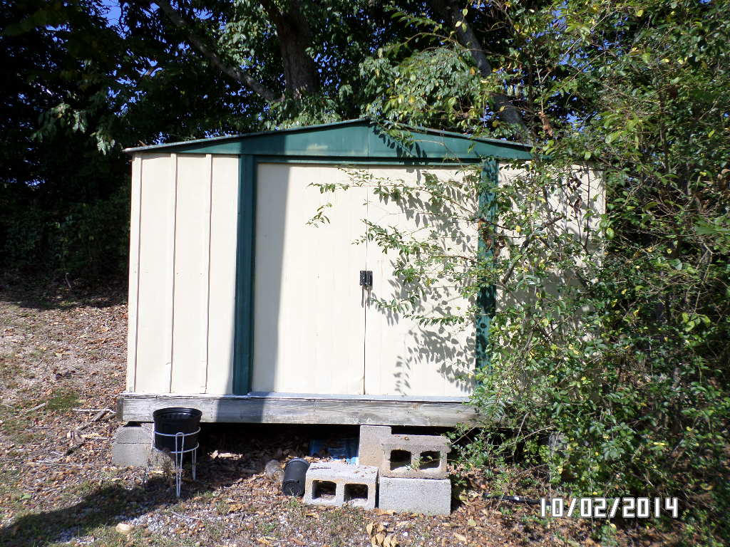 405 Barker Road New Tazewell, TN 37825 - Photo 20 of 22 shed