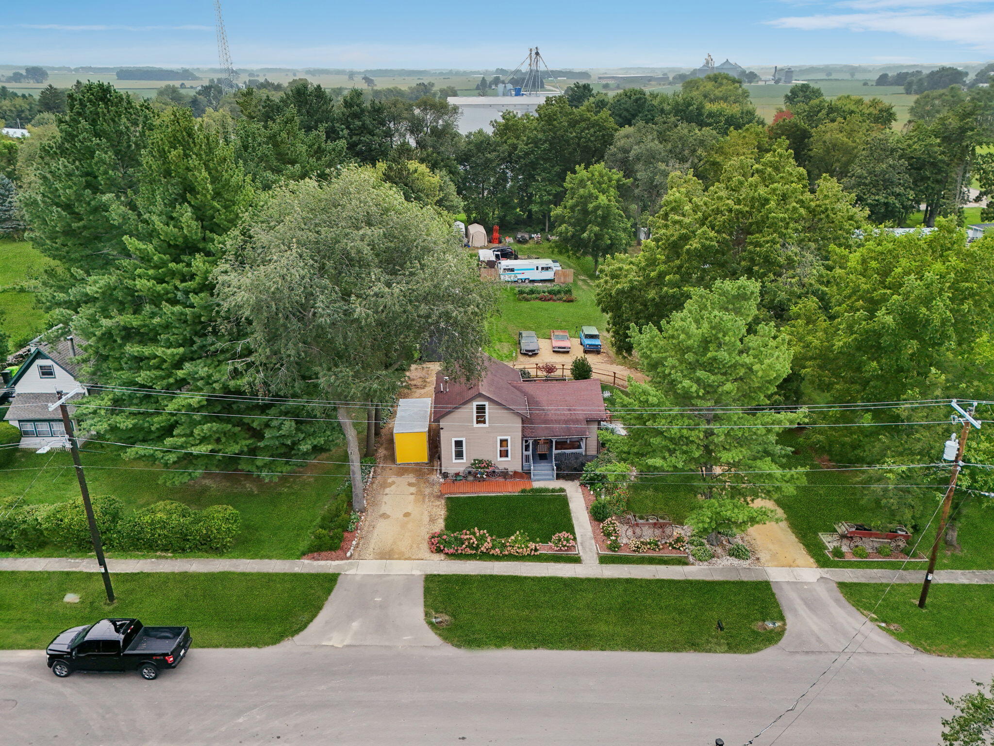 239 Nelson Street Sharon, WI 53585 - Photo 21 of 26 43-web-or-mls-Nelson St-L0409-043